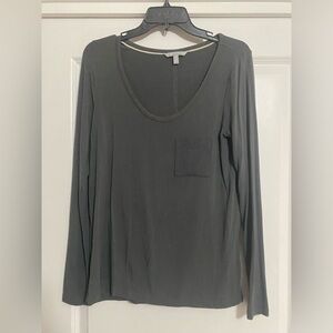 Banana Republic Long Sleeve Tee